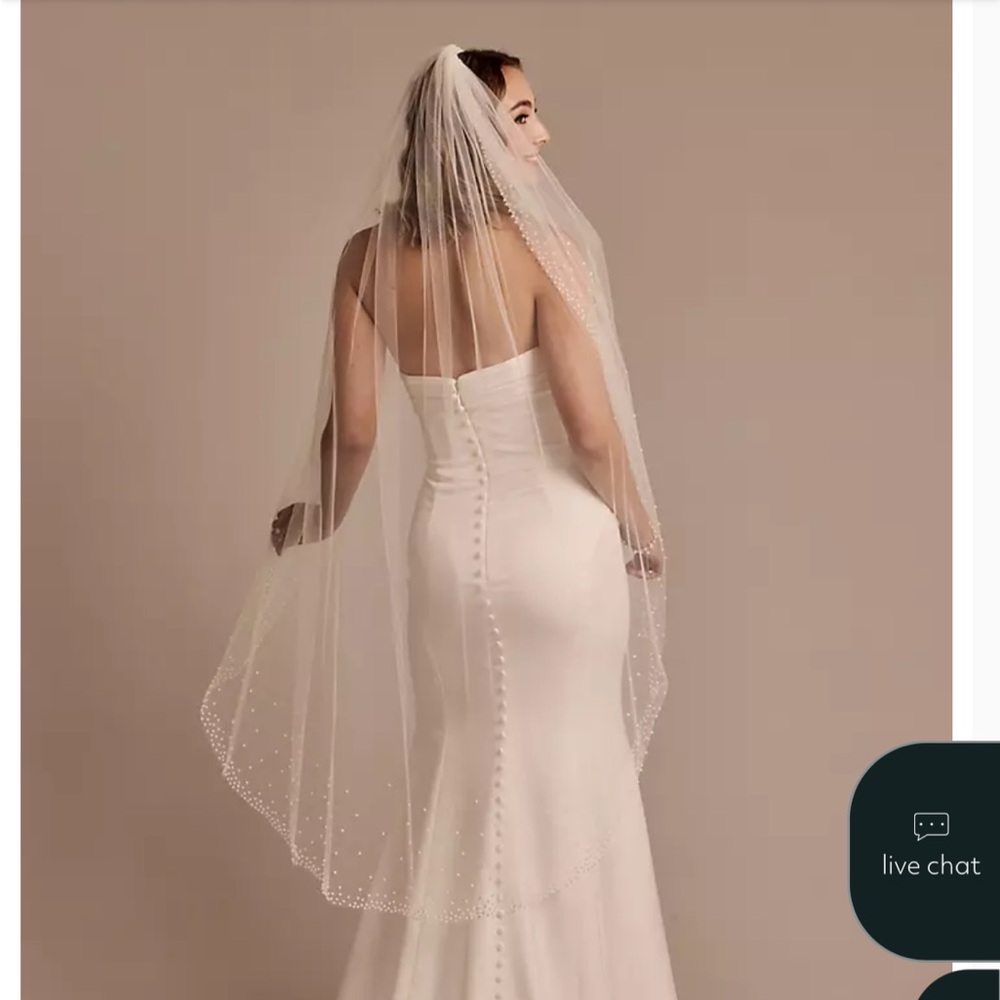 Ivory Scattered Pearl Edge Accessory - Veil